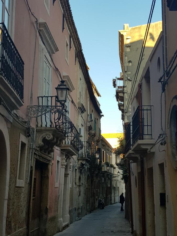 Al Teatro Bed & Breakfast Syracuse